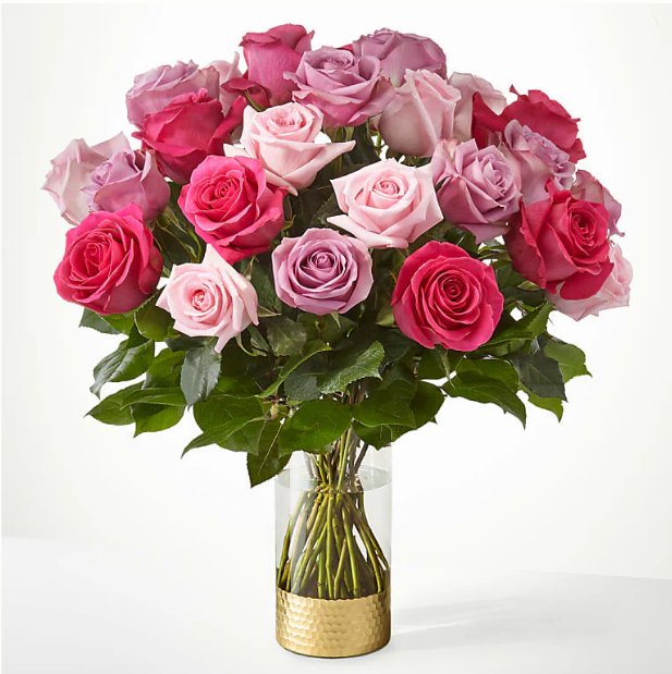 Mixed roses in soft seasonal colors